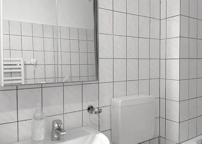 For Up To 6 Person With 4k Tv And Kitchen Apartament