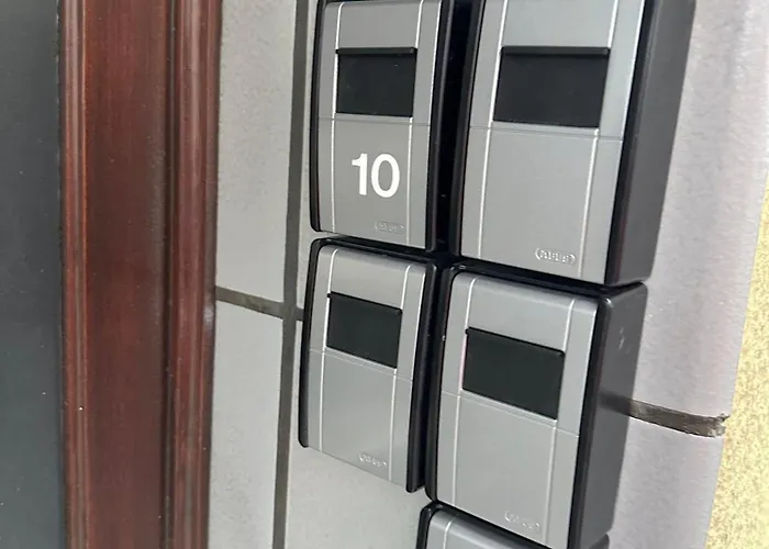 For Up To 6 Person With 4k Tv And Kitchen Apartament *