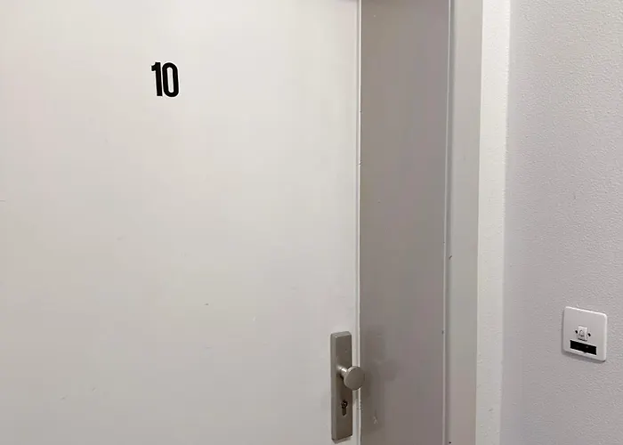 For Up To 6 Person With 4k Tv And Kitchen * Essen