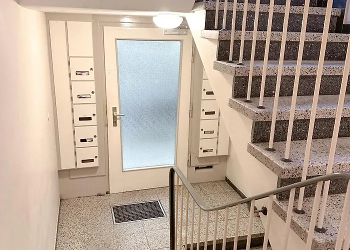 For Up To 6 Person With 4k Tv And Kitchen Apartment *